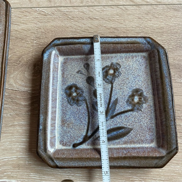 Vintage signed Pottery tray set with wall hanger , jewelry tray , coin catch all - Picture 7 of 11